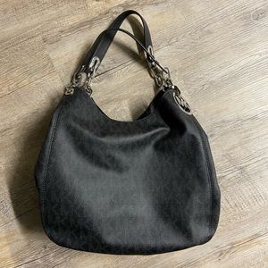 Authentic Michael Kors shoulder tote